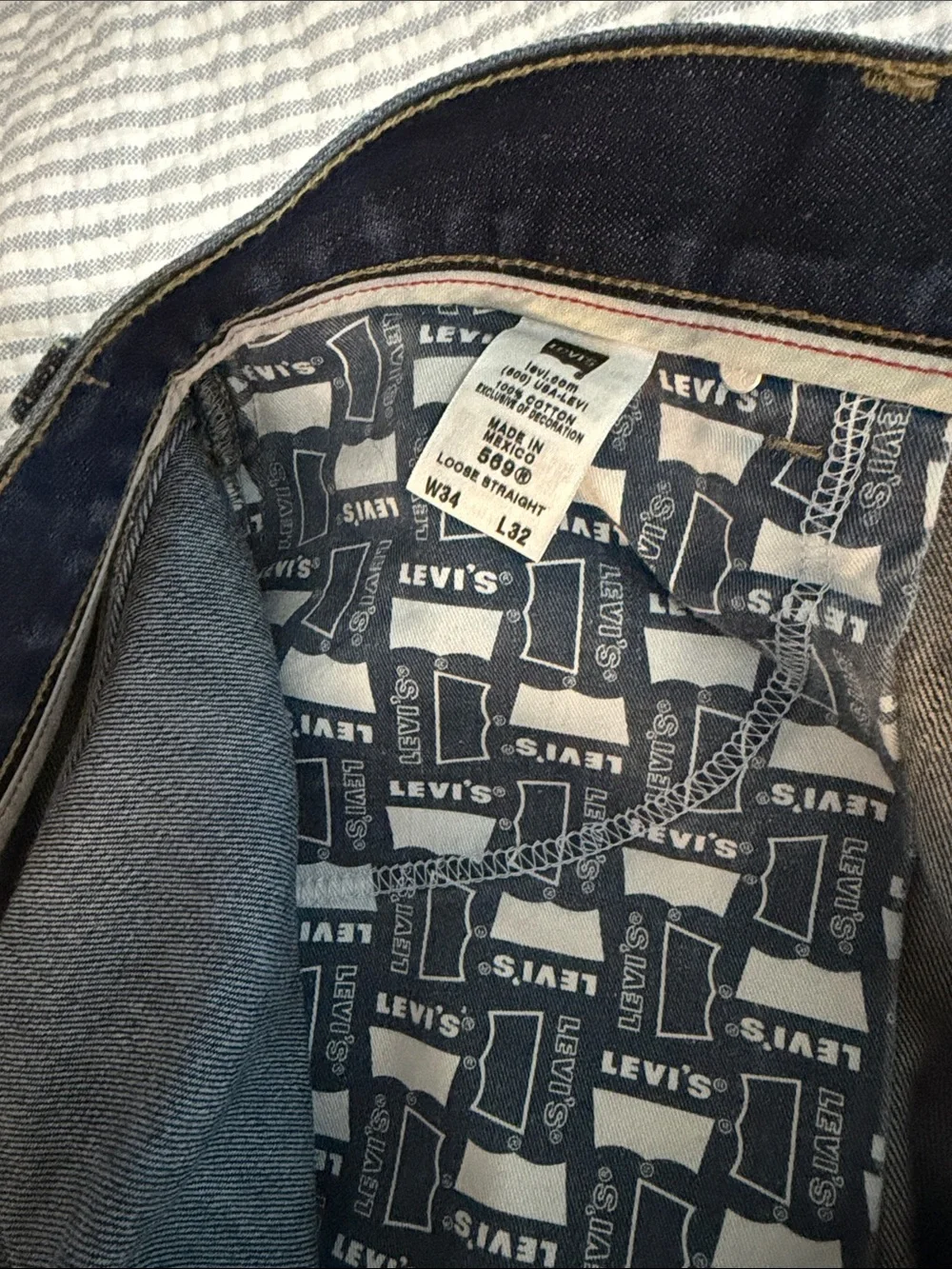 569 loose straight Levi's Dark Blue Relaxed Fit Men's Jeans